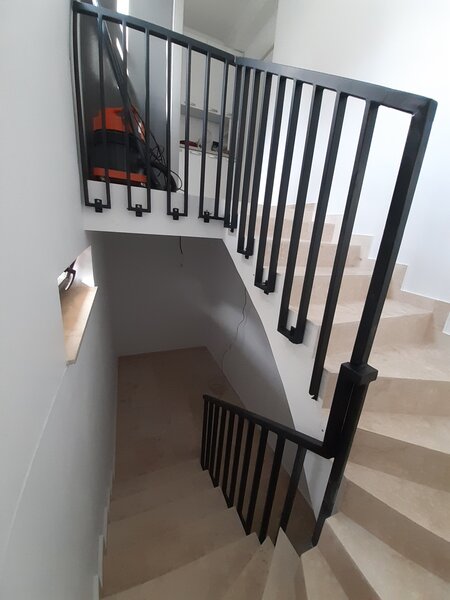 Confectionam scari si balustrade